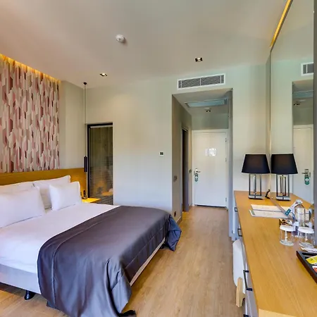 Celeste Bella Luxury & 酒店 4*