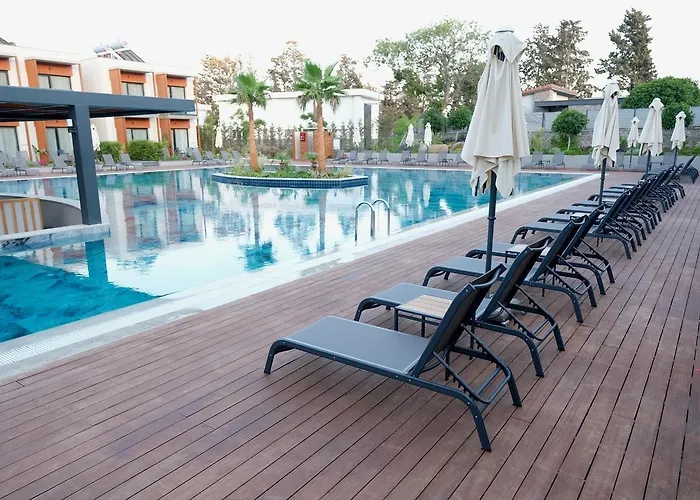 Hotel Celeste Bella Luxury &